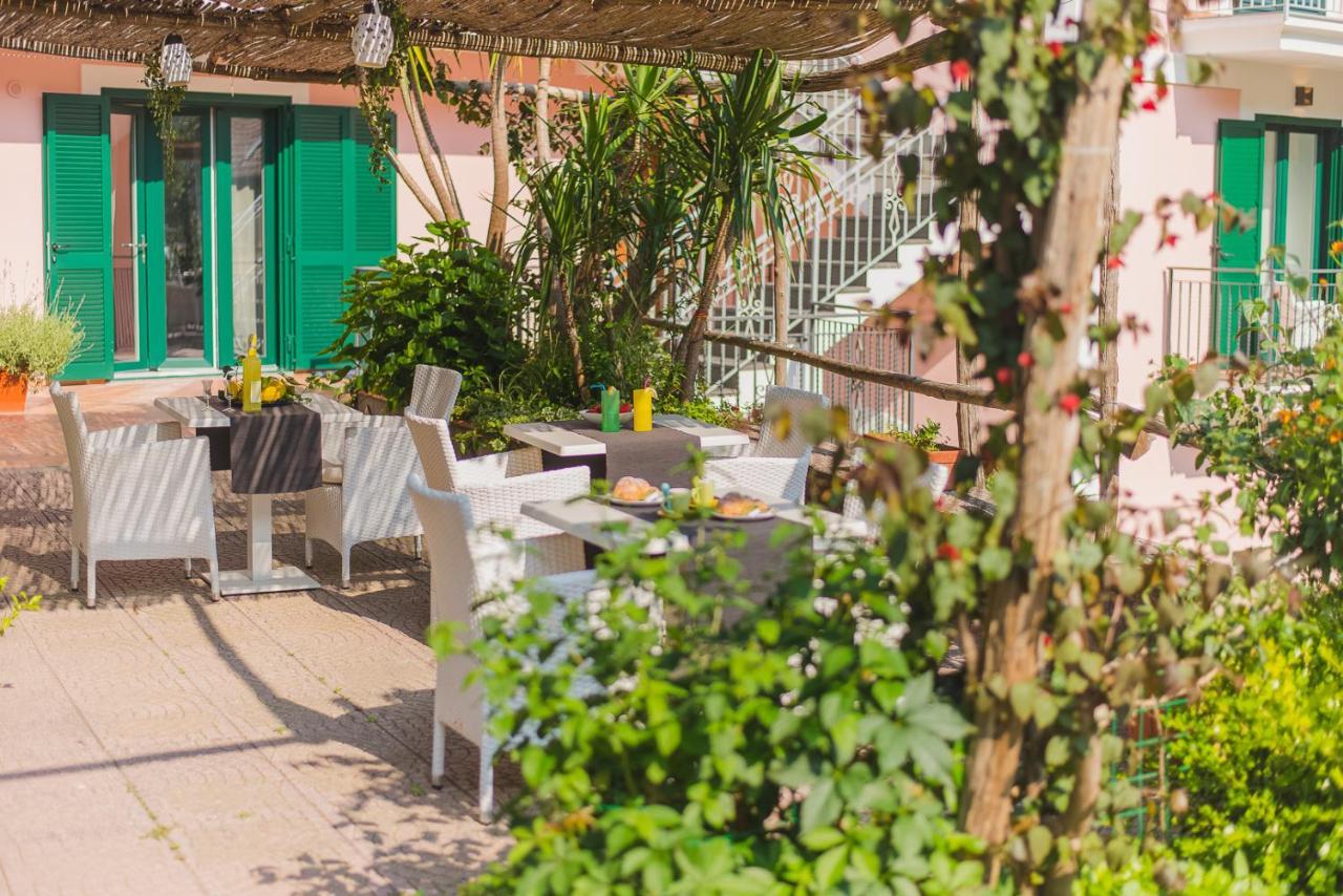 Aquarius Maiori B&B المظهر الخارجي الصورة